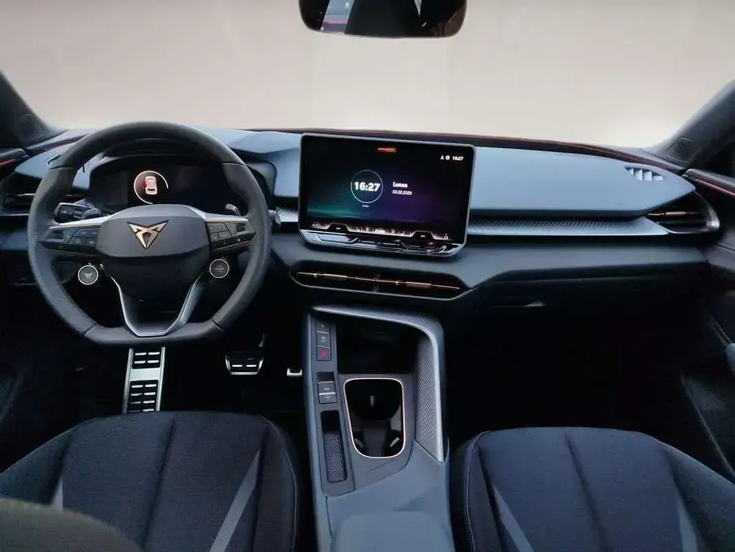 Usado Cupra Terramar 150 CV (110 kW) 2025 Gris SUV