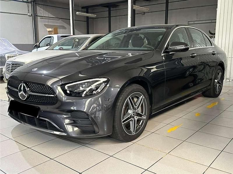 Gris Usado 2023 Mercedes E300 Familiar | 47.000 € (Super precio) - Imagen 1/4