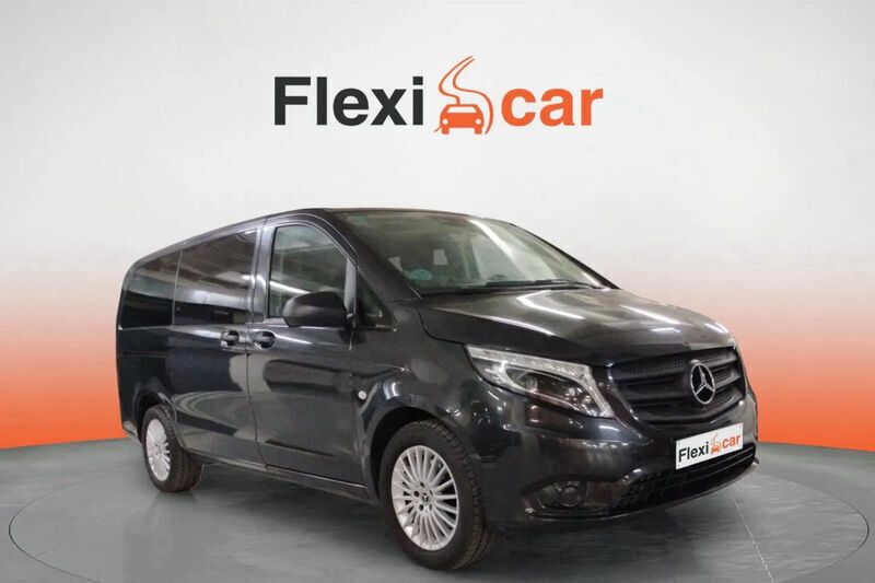 Gris Usado 2021 Mercedes Vito Monovolumen | 31.990 € (Super precio) - Imagen 1/4