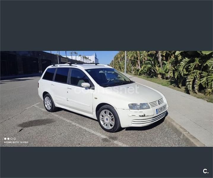 Usado Fiat Stilo Active 100 CV (73 kW) 2005 Blanco Familiar