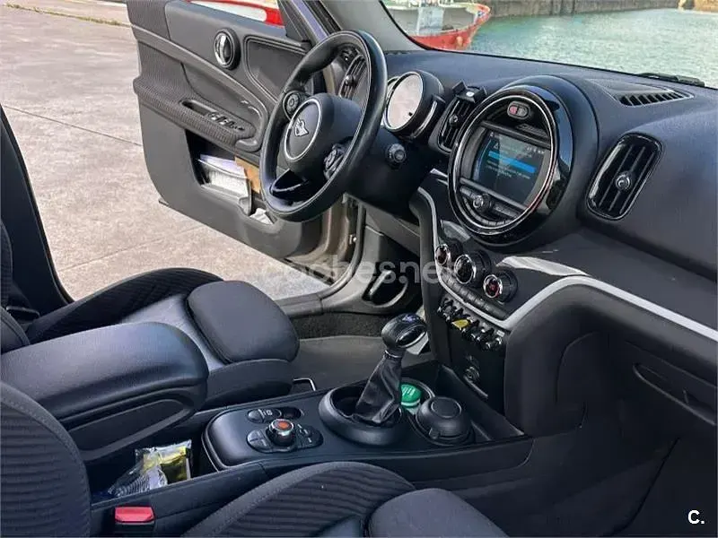 Usado Mini Cooper S Countryman 224 CV (164 kW) 2019 Beige SUV