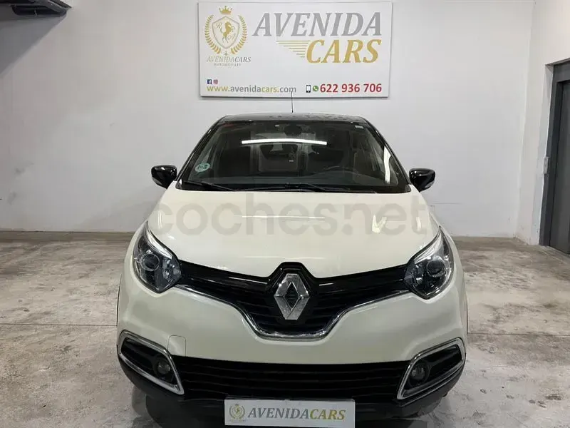 Usado Renault Captur Intens 90 CV (66 kW) 2014 Blanco SUV