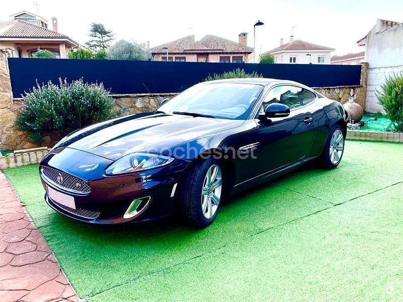 Usado Jaguar XK 385 CV (283 kW) 2012 Negro Coupe