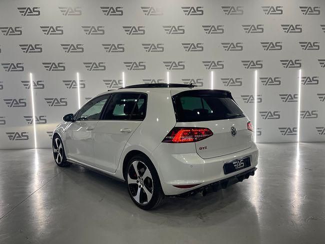 Usado VW Golf VII GTI 230 CV (169 kW) 2014 Blanco Berlina