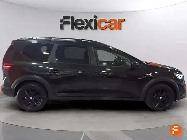 Usado Dacia Jogger Extreme 110 CV (80 kW) 2022 Negro Monovolumen