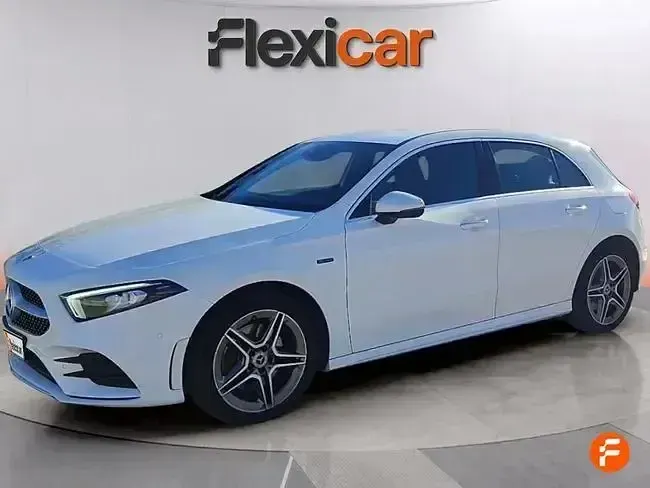 Usado Mercedes A250 218 CV (160 kW) 2021 Blanco Berlina