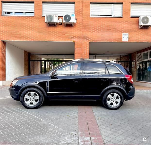 Usado Opel Antara Enjoy 150 HP (110 kW) 2007 Preto SUV