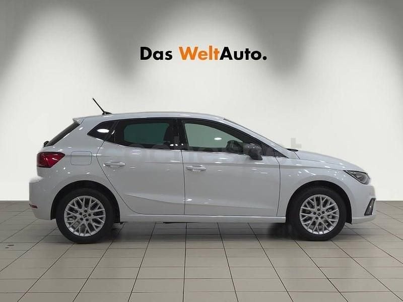 Ny Seat Ibiza XCELLENCE 115 HK (84 kW) 2025 Vit Halvkombi