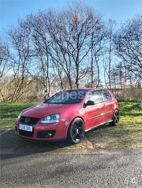 Usado VW Golf IV GTI 200 CV (147 kW) 2005 Rojo Berlina