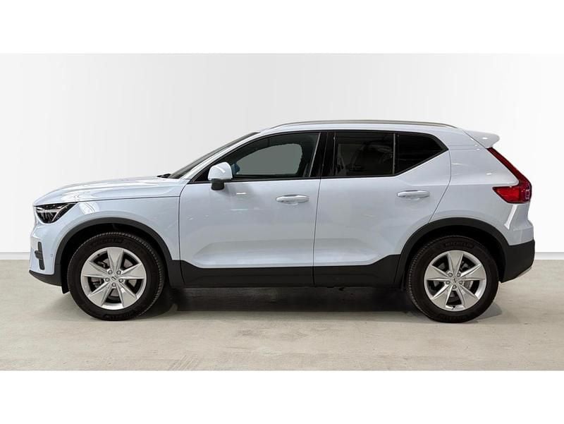 Usado Volvo XC40 Core 163 CV (119 kW) 2025 Azul SUV