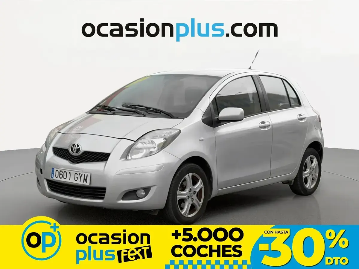Begagnad Toyota Yaris 101 HK (74 kW) 2010 Halvkombi