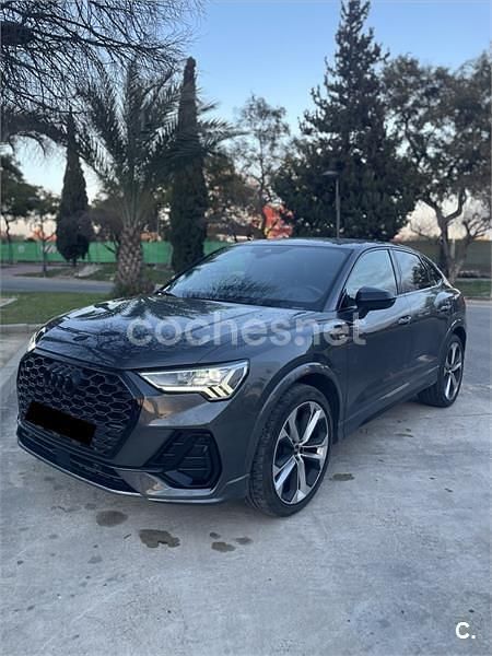 Usado Audi Q3 Sportback Ambiente 150 CV (110 kW) 2024 Gris / plata SUV