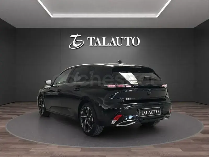 Usado Peugeot 308 Allure 130 CV (95 kW) 2024 Negro Berlina