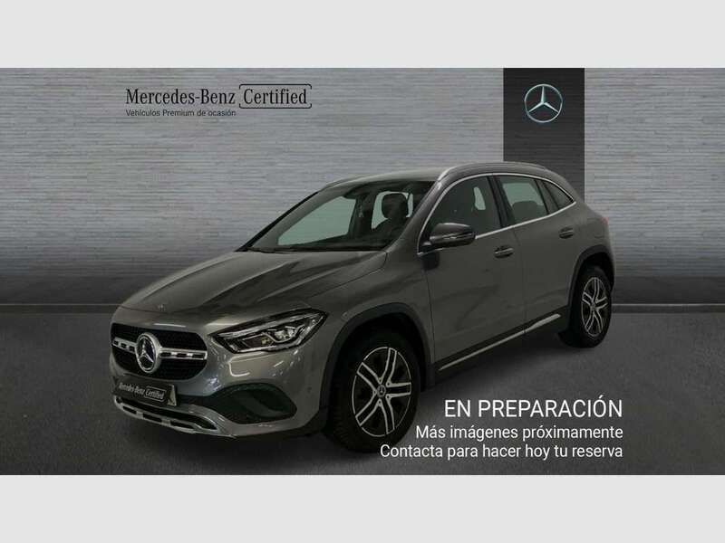 Gris Usado 2021 Mercedes GLA200 SUV | 33.095 € (Buen precio) - Imagen 1/4