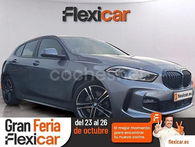 Verde Usado 2024 BMW 118 Utilitario | 27.970 € (Precio justo) - Imagen 1/4