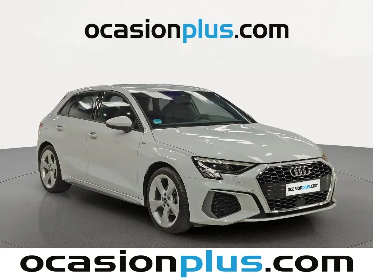 Usado Audi A3 S-Line 150 CV (110 kW) 2023 Blanco Berlina