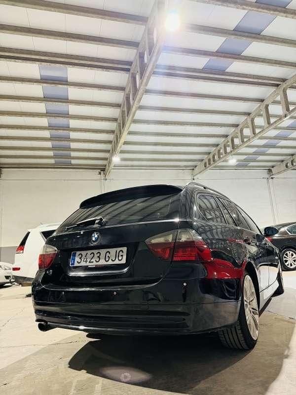 Usado BMW 320 Comfort Edition 177 HP (130 kW) 2008 Preto Carrinha