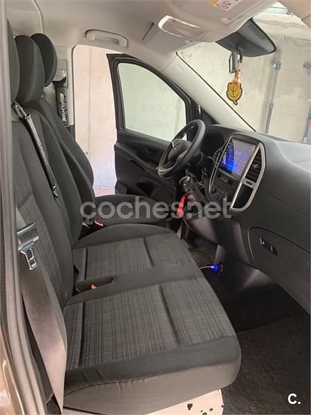Usado Mercedes V220 Marco Polo 163 CV (119 kW) 2019 Granate Monovolumen