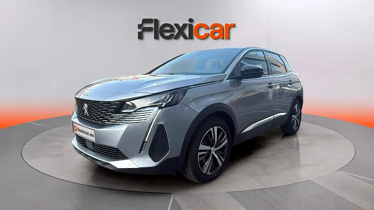 Usado Peugeot 3008 Allure 196 CV (144 kW) 2024 Gris SUV