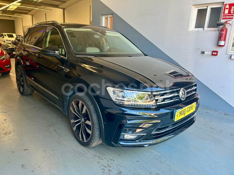 Negro Usado 2017 VW Tiguan Sportline SUV | 23.990 € (Super precio) - Imagen 1/4