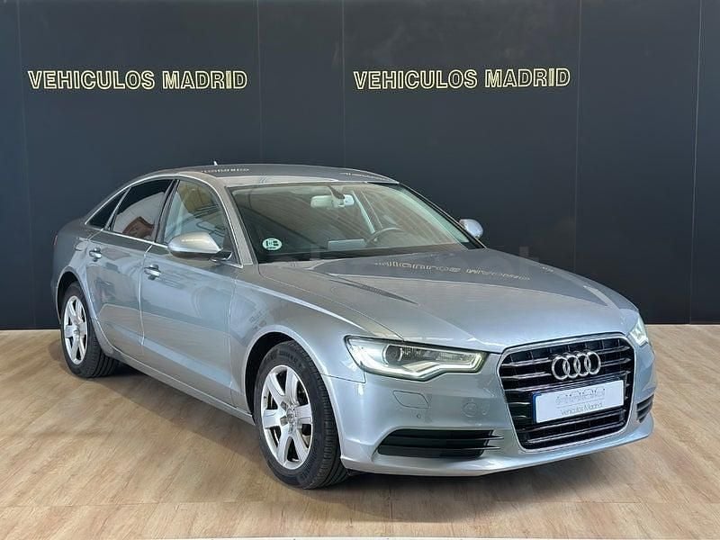 Usado Audi A6 177 CV (130 kW) 2014 Gris / plata Berlina