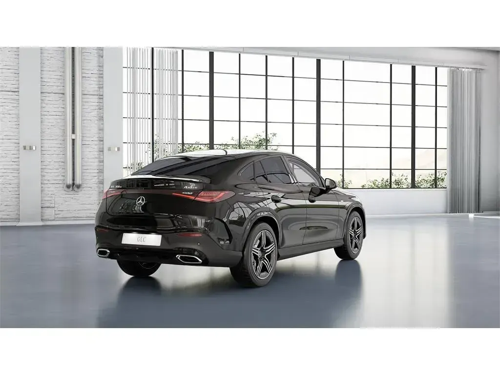 Nuevo Mercedes GLC300e 313 CV (230 kW) 2025 Negro obsidiana SUV