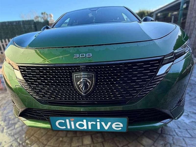 Usado Peugeot 308 GT 150 CV (110 kW) 2023 Verde Berlina
