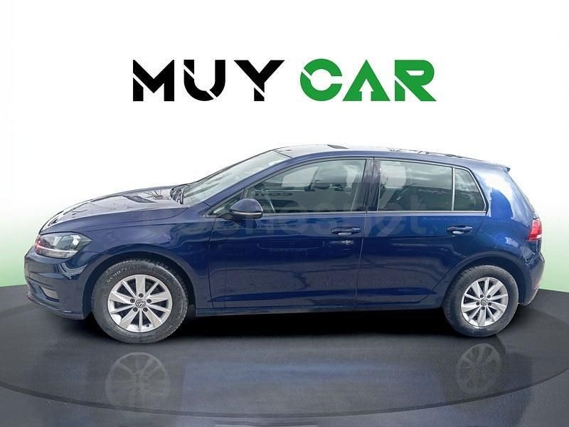 Usado VW Golf VII 116 CV (85 kW) 2019 Azul Berlina
