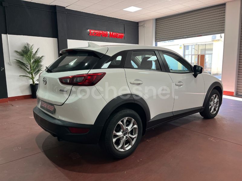 Usado Mazda CX-3 Luxury 105 CV (77 kW) 2016 Blanco SUV