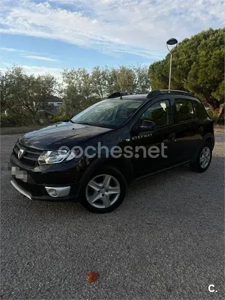 Usado Dacia Sandero Stepway 90 CV (66 kW) 2014 Negro Berlina