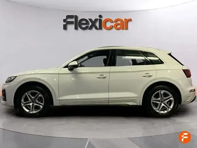 Käytetty Audi Q5 Advanced Plus 163 HP (119 kW) 2021 Valkoinen Katumaasturi