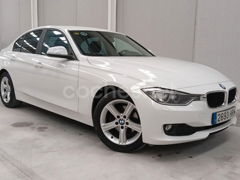 Blanco Usado 2013 BMW 318 Berlina | 9499 € (Buen precio) - Imagen 1/4