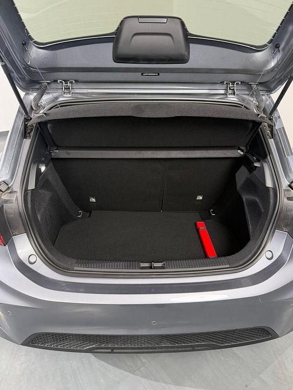 Nuevo MG MG3 Luxury 194 CV (142 kW) 2025 Gris Utilitario