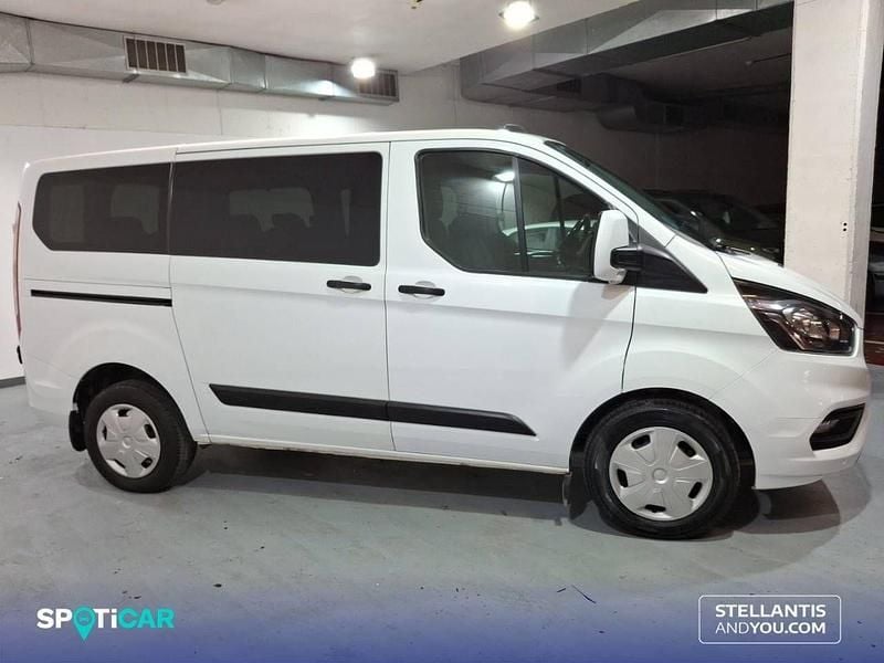 Usado Ford Tourneo Custom Trend 136 CV (100 kW) 2023 Blanco Van