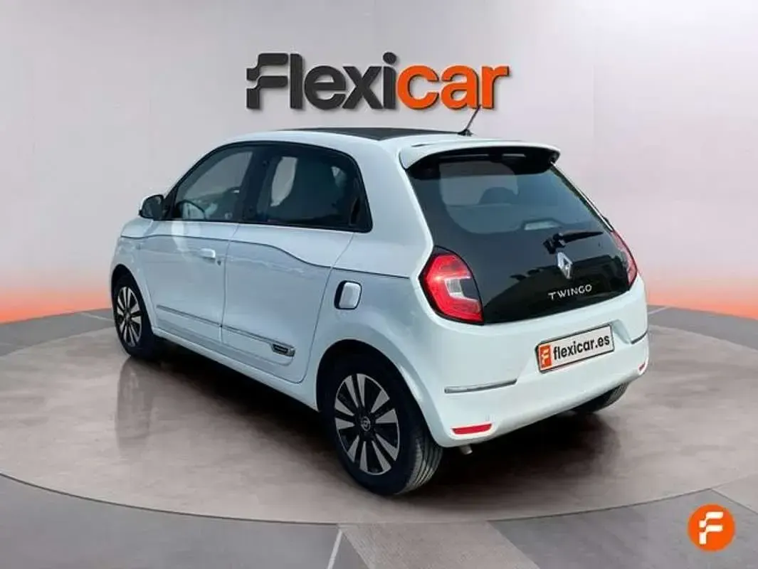 Usado Renault Twingo LIMITED 71 CV (52 kW) 2021 Blanco Utilitario