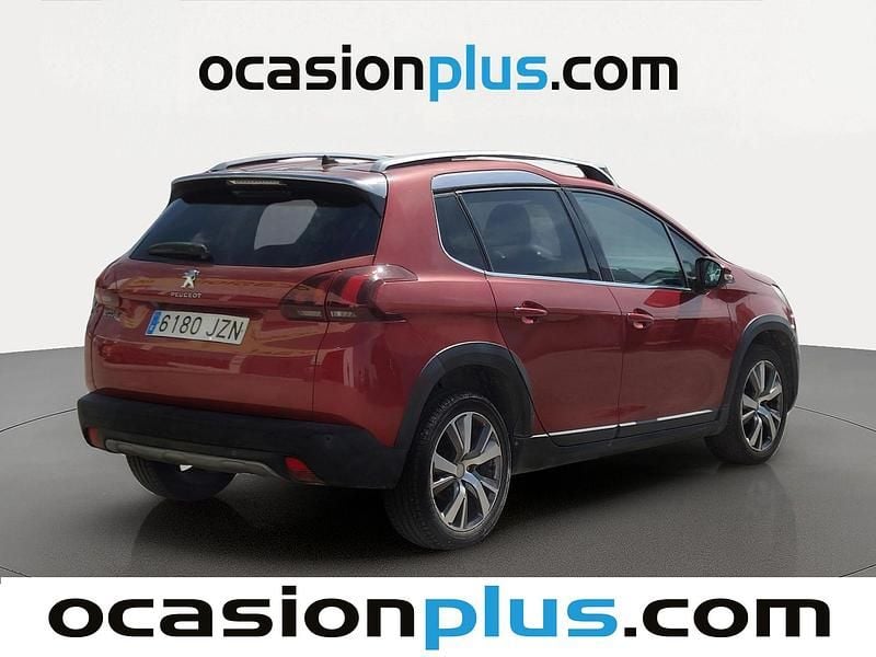 Usado Peugeot 2008 Allure 100 HP (73 kW) 2017 Vermelho SUV