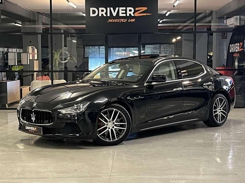 Usado Maserati Ghibli 330 CV (242 kW) 2015 Negro Coupe