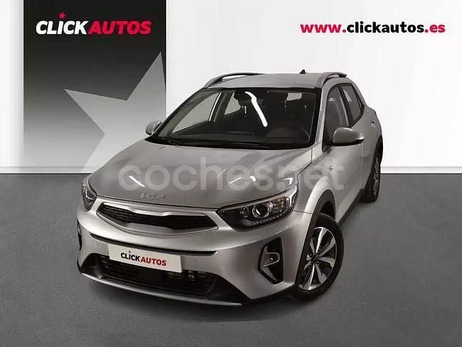 Gris / plata Usado 2025 Kia Stonic Active SUV | 18.500 € (Precio justo) - Imagen 1/4