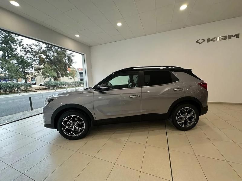 Usado SsangYong Korando Limited 149 CV (109 kW) 2024 Gris SUV