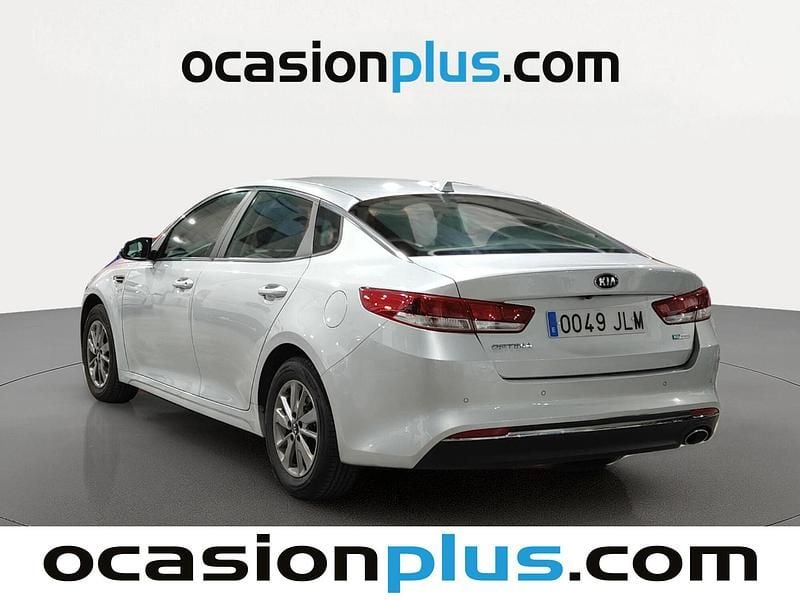 Usado Kia Optima 141 CV (103 kW) 2016 Gris plata Berlina