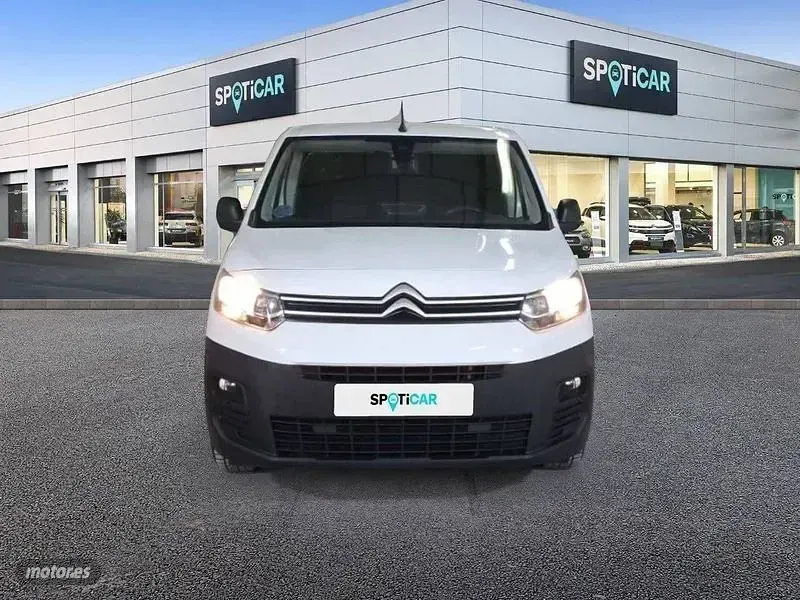 Usado Citroën Berlingo 131 CV (96 kW) 2021 Blanco Monovolumen