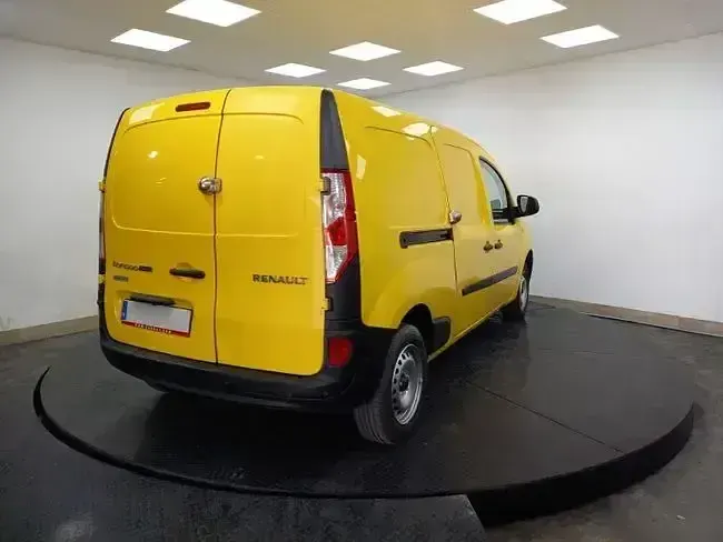 Usado Renault Kangoo 95 CV (69 kW) 2020 Amarillo Berlina