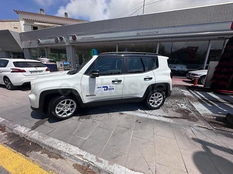 Usado Jeep Renegade Altitude 190 HP (139 kW) 2025 Branco SUV