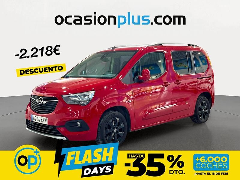 Usado Opel Combo Innovation 130 CV (95 kW) 2019 Rojo Monovolumen