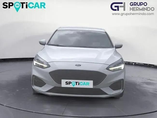 Begagnad Ford Focus ST-Line 125 HK (91 kW) 2020 Vit Sedan