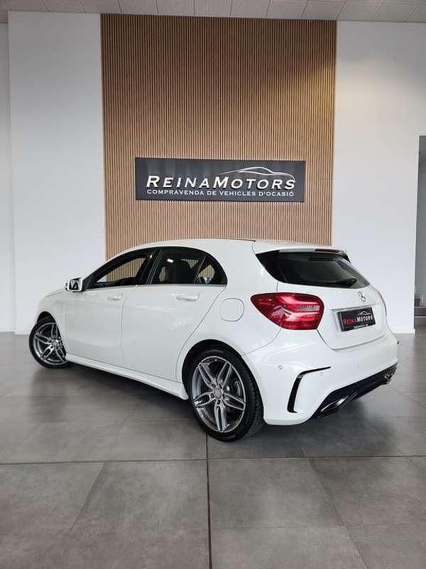 Usado Mercedes A180 121 CV (88 kW) 2017 Blanco Utilitario