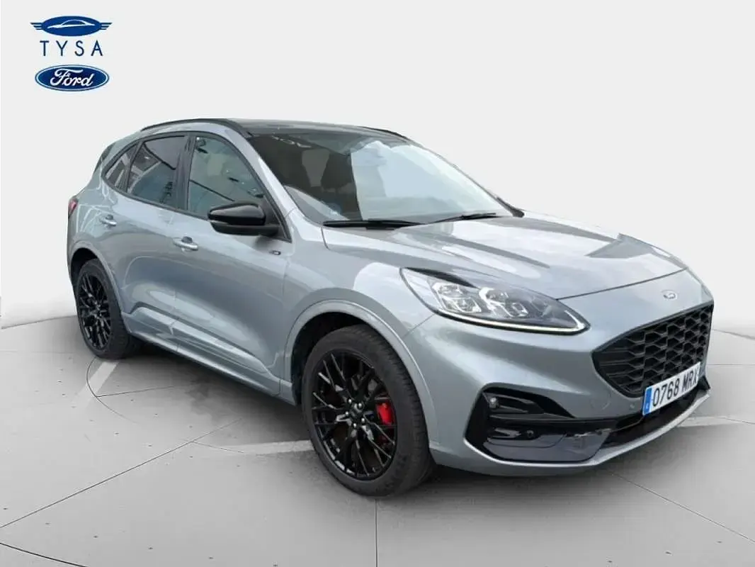 Usado Ford Kuga ST-Line X 243 CV (178 kW) 2024 Plateado SUV