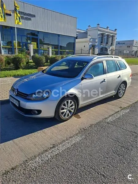 Usado VW Golf VI 105 CV (77 kW) 2010 Gris / plata Utilitario