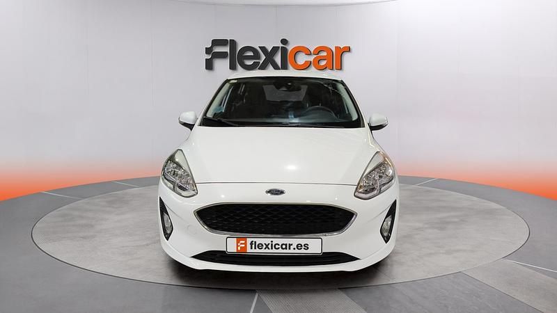 Usado Ford Fiesta Trend 85 CV (62 kW) 2018 Blanco Utilitario