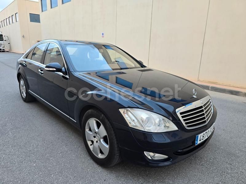 Usado Mercedes S500 388 CV (285 kW) 2007 Azul Berlina